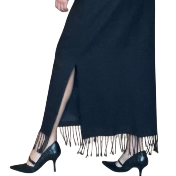 100% Wool Gray Fringe Midi Skirt | Elegant & Unique. Small - Picture 6 of 9
